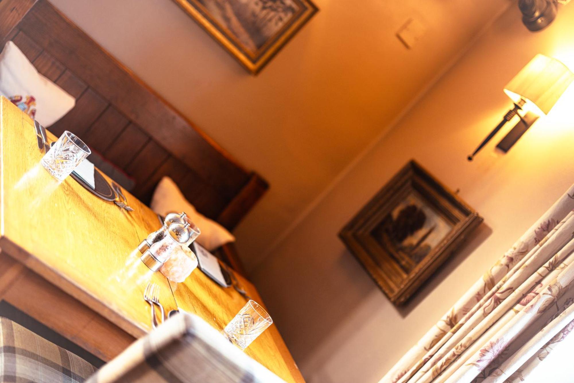 Готель The Fairfax Arms Gilling East Екстер'єр фото